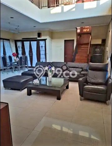 For Sale! Luxury House LT 728m2 Desain Elegan di Tubagus Ismail For Sale! Luxury House LT 728m2 Desain Elegan di Tubagus Ismail
