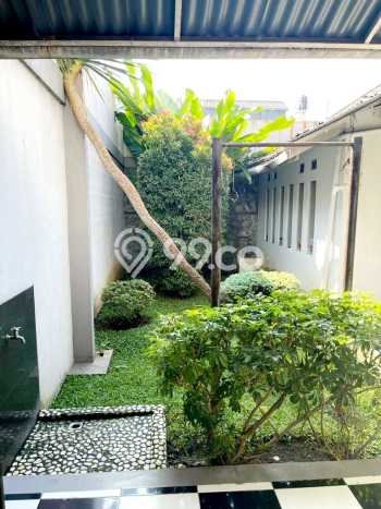 Rumah Asri 5 KT di , Bandung - LT 320m2m² Rumah Asri 5 KT di , Bandung - LT 320m2m²