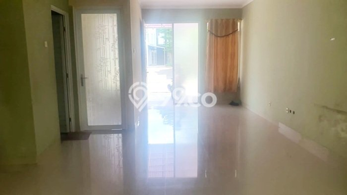 Rumah Bagus Siap Pakai Di Antapani Luas 120m2 Lokasi Strategis Rumah Bagus Siap Pakai Di Antapani Luas 120m2 Lokasi Strategis
