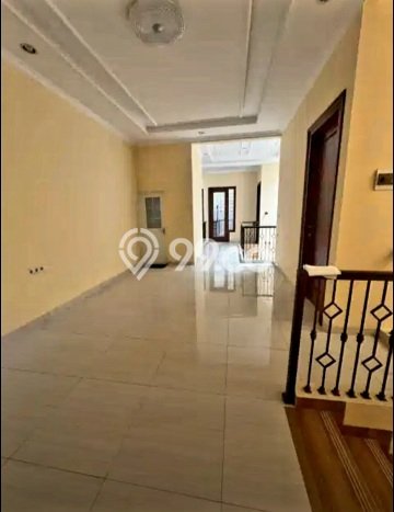 Rumah Elit Modern Tanpa Renovasi di Cikutra Bandung Rumah Elit Modern Tanpa Renovasi di Cikutra Bandung