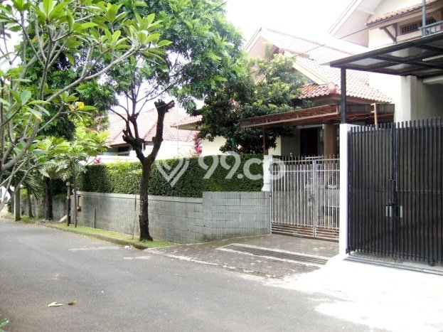 For Sale! Luxury House LT 424m2 Desain Elegan di Cimahi For Sale! Luxury House LT 424m2 Desain Elegan di Cimahi
