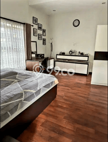 Ready to Use! Luxury House LT 250m2 Desain Modern di Buah Batu Ready to Use! Luxury House LT 250m2 Desain Modern di Buah Batu