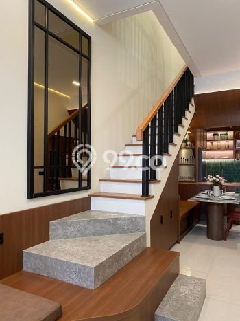 Rumah Mewah LB 126m2 Siap Huni Desain Elegan di Kota Baru Parahyangan, Bandung Rumah Mewah LB 126m2 Siap Huni Desain Elegan di Kota Baru Parahyangan, Bandung