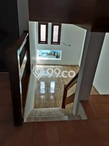 Rumah Tenang di Pasteur, 5 KT, Luas 120m² LB 150m² Rumah Tenang di Pasteur, 5 KT, Luas 120m² LB 150m²