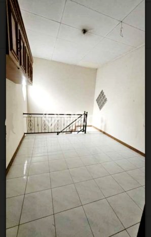 Jual Rumah Bagus Siap Huni LB 155m2 di Arcamanik, Bandung Jual Rumah Bagus Siap Huni LB 155m2 di Arcamanik, Bandung