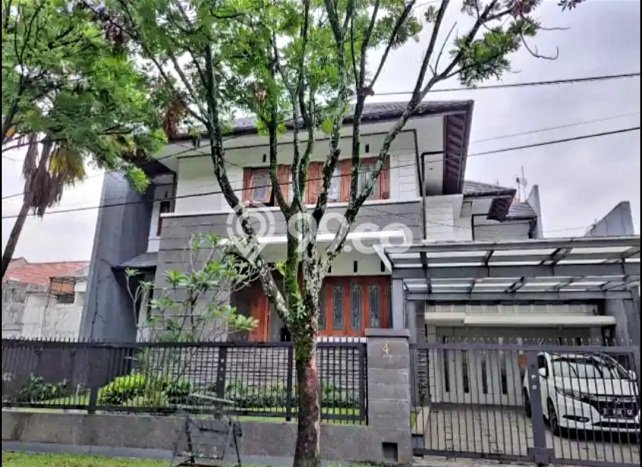 Siap Huni Hunian Elit 4 Kamar di Batununggal Dekat ke Mana Pun Siap Huni Hunian Elit 4 Kamar di Batununggal Dekat ke Mana Pun