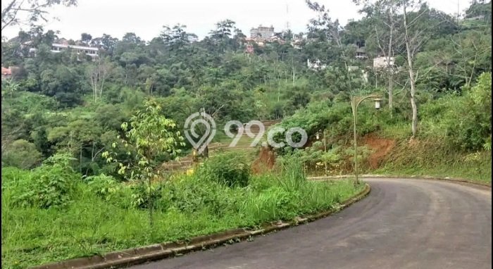 Tanah Dijual Lokasi Strategis di Bandung dengan Luas 169m2 Tanah Dijual Lokasi Strategis di Bandung dengan Luas 169m2