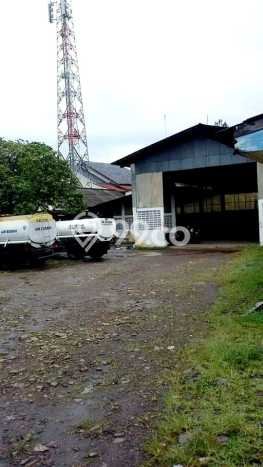 LOKASI STRATEGIS! Gudang di Arcamanik, Luas 600m2m², Akses Strategis LOKASI STRATEGIS! Gudang di Arcamanik, Luas 600m2m², Akses Strategis
