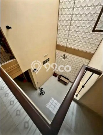 Rumah Elit Modern Tanpa Renovasi di Cikutra Bandung Rumah Elit Modern Tanpa Renovasi di Cikutra Bandung