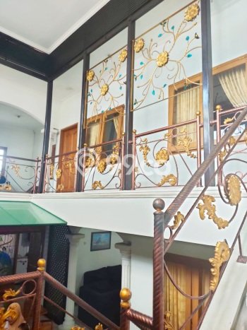 Ready to Use! Luxury House LT 800m2 Desain Modern di Cikutra Ready to Use! Luxury House LT 800m2 Desain Modern di Cikutra