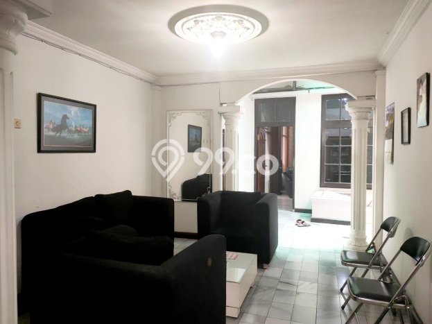 Ready to Use! Luxury House LT 800m2 Desain Modern di Cikutra Ready to Use! Luxury House LT 800m2 Desain Modern di Cikutra