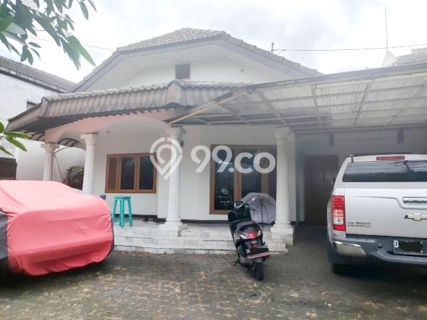 Ready to Use! Luxury House LT 800m2 Desain Modern di Cikutra Ready to Use! Luxury House LT 800m2 Desain Modern di Cikutra