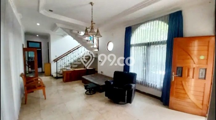Dijual Hunian Mewah dengan Fasilitas Sekitar Komplit di Antapani, Bandung Dijual Hunian Mewah dengan Fasilitas Sekitar Komplit di Antapani, Bandung