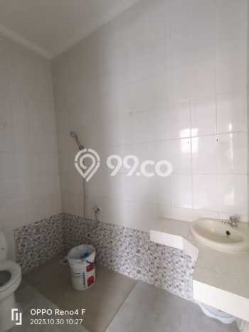 Rumah Modern Cantik 4 KT Bisa Langsung Pindah di Kelapa Gading Rumah Modern Cantik 4 KT Bisa Langsung Pindah di Kelapa Gading