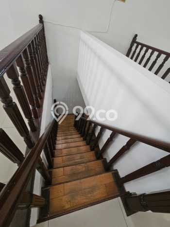 Dijual Rumah Mewah Megah Dengan View Eksklusif di Kayu Putih, Jakarta Timur Dijual Rumah Mewah Megah Dengan View Eksklusif di Kayu Putih, Jakarta Timur