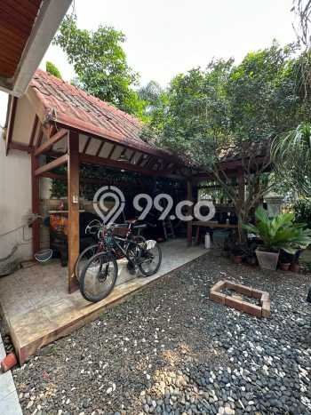 Rumah Mewah LB 180m2 Siap Huni Desain Elegan di Pulomas, Jakarta Timur Rumah Mewah LB 180m2 Siap Huni Desain Elegan di Pulomas, Jakarta Timur