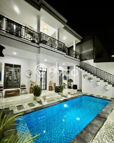AREA PREMIUM! Vila di , Dimensi 200m2m², Dekat fasilitas kota AREA PREMIUM! Vila di , Dimensi 200m2m², Dekat fasilitas kota
