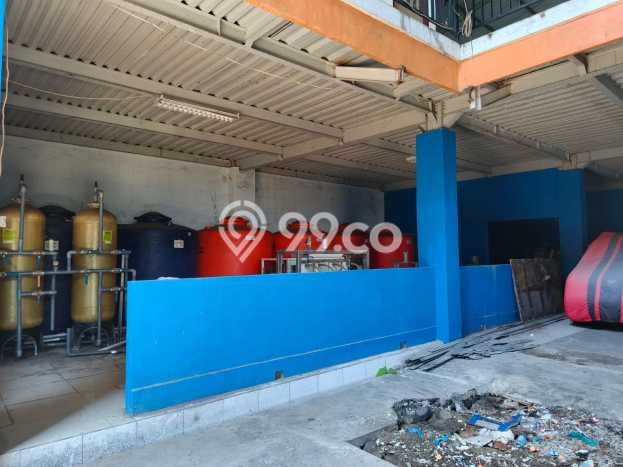 Area Ramai! Gudang Dijual di Tabanan untuk Bisnis Luas Bangunan 800m2 Area Ramai! Gudang Dijual di Tabanan untuk Bisnis Luas Bangunan 800m2