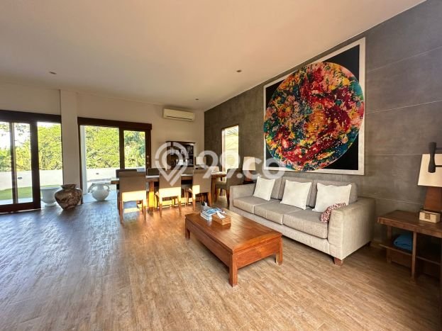 FOR SALE! Vila di , Area 250m2m², Lokasi Strategis FOR SALE! Vila di , Area 250m2m², Lokasi Strategis