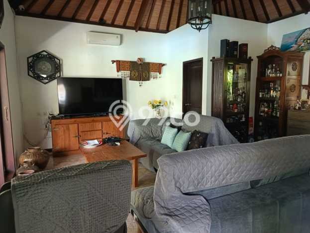 DIJUAL! Vila di , Luas 860m2m², Akses ke Pusat Kota DIJUAL! Vila di , Luas 860m2m², Akses ke Pusat Kota