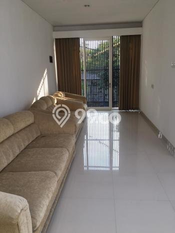 HARGA TERBAIK! Vila di , Luas 150m2m², Lingkungan Elite dengan keamanan terjamin HARGA TERBAIK! Vila di , Luas 150m2m², Lingkungan Elite dengan keamanan terjamin