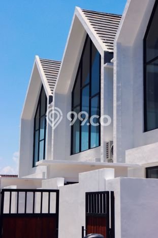 Vila Berkembang di , Luas 300m2m², Akses ke beragam keperluan Vila Berkembang di , Luas 300m2m², Akses ke beragam keperluan