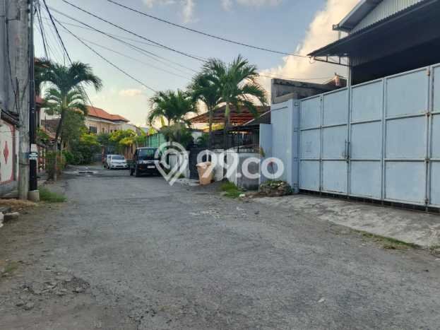 Disewakan Gudang komersial di Denpasar Barat luas bangunan 429m2 Disewakan Gudang komersial di Denpasar Barat luas bangunan 429m2