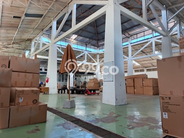 Gudang Dijual di Badung LT 1800m2 & LB 1500m2 Lokasi Terbaik! Gudang Dijual di Badung LT 1800m2 & LB 1500m2 Lokasi Terbaik!