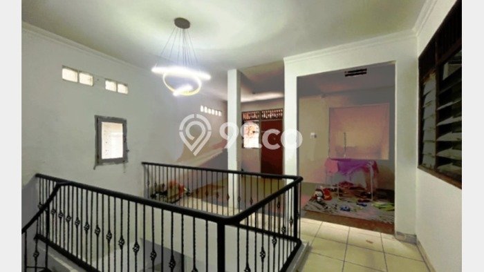 Rumah Luxury Modern Tanpa Renovasi di Menteng Dalam Jakarta Selatan Rumah Luxury Modern Tanpa Renovasi di Menteng Dalam Jakarta Selatan
