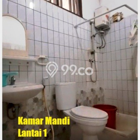 Rumah Mewah Siap Huni LT 357m2 di Ciputat Timur, Tangerang Selatan Rumah Mewah Siap Huni LT 357m2 di Ciputat Timur, Tangerang Selatan