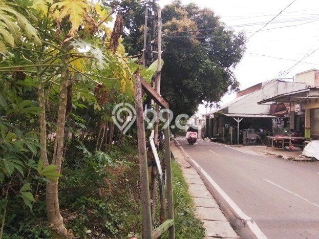 Lahan Dijual Lokasi Strategis di Tangerang Selatan dengan Luas 400m2 Lahan Dijual Lokasi Strategis di Tangerang Selatan dengan Luas 400m2