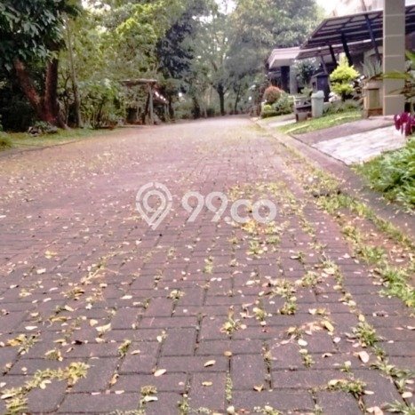 Rumah Eksklusif Dijual LT 144m2 di Serpong Utara, Tangerang Selatan Rumah Eksklusif Dijual LT 144m2 di Serpong Utara, Tangerang Selatan
