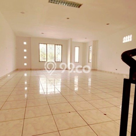 Ruko bagus disewakan di Pondok Aren Tangerang Selatan dengan LB 189m2 harga sewa terbaik Ruko bagus disewakan di Pondok Aren Tangerang Selatan dengan LB 189m2 harga sewa terbaik