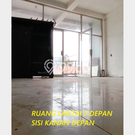 Unit Ruko disewakan di Ciputat Tangerang Selatan dengan LT 210m2 / LB 380m2 Unit Ruko disewakan di Ciputat Tangerang Selatan dengan LT 210m2 / LB 380m2