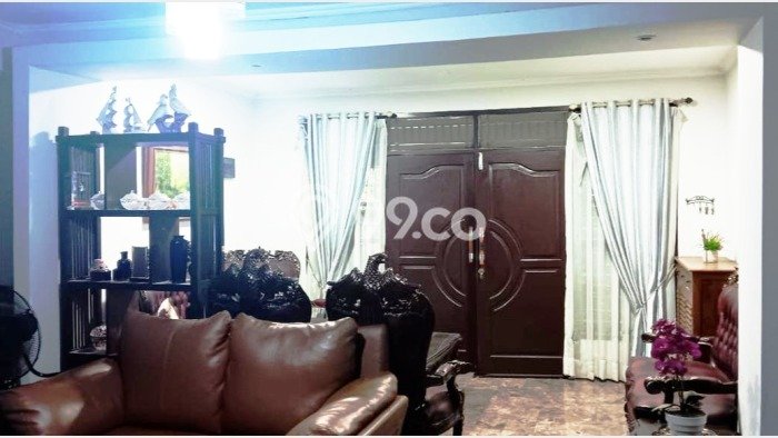 Hunian Mewah Dijual LT 141m2 di Pulo Gadung, Jakarta Timur Hunian Mewah Dijual LT 141m2 di Pulo Gadung, Jakarta Timur