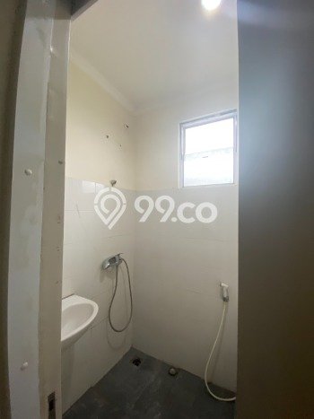 Disewakan Rumah Harga Terjangkau di Gading Serpong Tangerang dengan 2 Kamar Tidur Disewakan Rumah Harga Terjangkau di Gading Serpong Tangerang dengan 2 Kamar Tidur