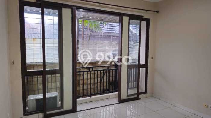 Rumah Elit Modern Siap Huni di BSD City Tangerang Rumah Elit Modern Siap Huni di BSD City Tangerang