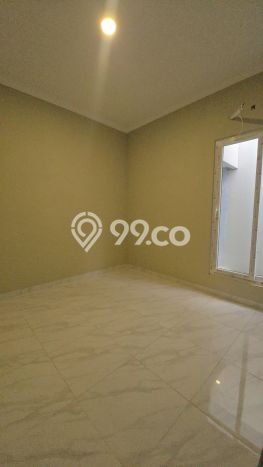 Jual Rumah Eksklusif 3 KT di Villa Melati Mas, Tangerang Selatan Jual Rumah Eksklusif 3 KT di Villa Melati Mas, Tangerang Selatan