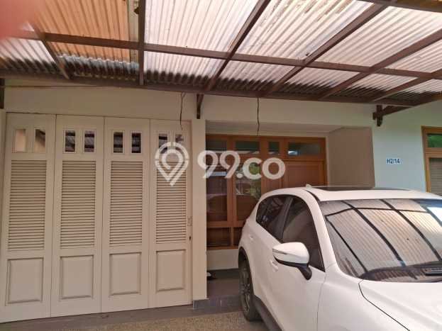 Jual Rumah Luas Elegan Dengan View Eksklusif di BSD Griya Loka, Tangerang Jual Rumah Luas Elegan Dengan View Eksklusif di BSD Griya Loka, Tangerang