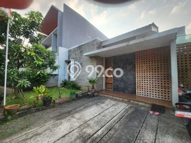 Rumah Luxury Modern Siap Huni di BSD Griya Loka Tangerang Rumah Luxury Modern Siap Huni di BSD Griya Loka Tangerang