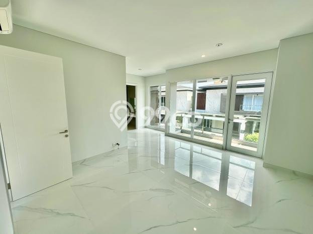 For Sale! Premium House LT 216m2 Desain Elegan di Gading Serpong For Sale! Premium House LT 216m2 Desain Elegan di Gading Serpong