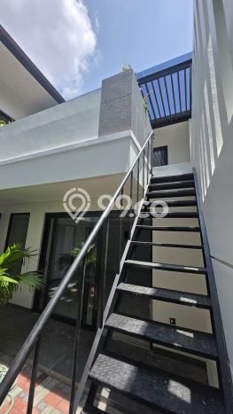 For Sale! Luxury House LT 300m2 Desain Modern di BSD City For Sale! Luxury House LT 300m2 Desain Modern di BSD City