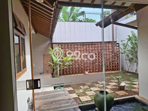 Jual Rumah Luas Elegan Dengan View Eksklusif di BSD Griya Loka, Tangerang Jual Rumah Luas Elegan Dengan View Eksklusif di BSD Griya Loka, Tangerang