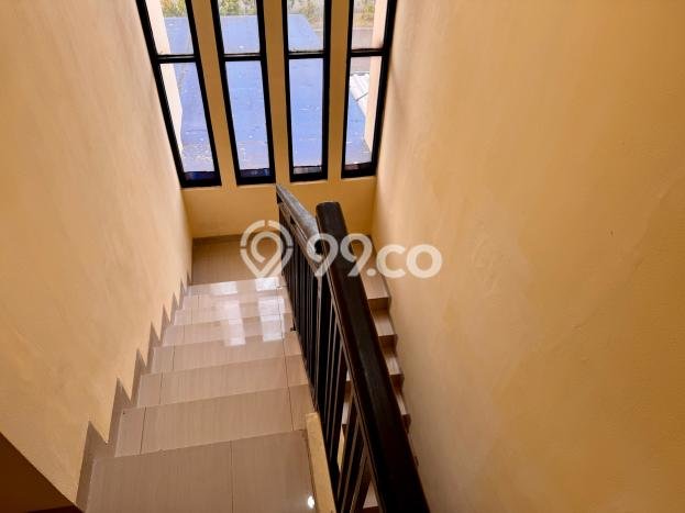 Ready to Use! Luxury House LT 187m2 Desain Elegan di BSD The Icon Ready to Use! Luxury House LT 187m2 Desain Elegan di BSD The Icon