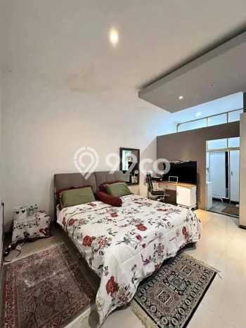 Rumah Elit Modern Siap Huni di Cipete Jakarta Selatan Rumah Elit Modern Siap Huni di Cipete Jakarta Selatan