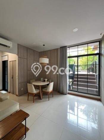 Hunian Elit LB 200m2 Siap Huni Desain Elegan di BSD Green Wich, Tangerang Hunian Elit LB 200m2 Siap Huni Desain Elegan di BSD Green Wich, Tangerang