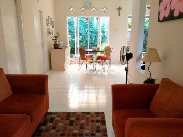 Rumah Strategis , Tangerang, LT 135m2m² Bangunan 70m2m² Rumah Strategis , Tangerang, LT 135m2m² Bangunan 70m2m²