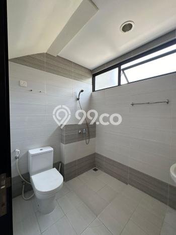 Rumah Elit Modern Siap Huni di BSD Eminent Tangerang Rumah Elit Modern Siap Huni di BSD Eminent Tangerang