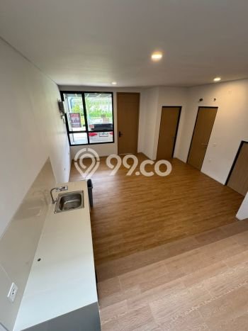 Disewakan! Rumah 3 Kamar Tidur &
3 Kamar Mandi di BSD City, Tangerang Disewakan! Rumah 3 Kamar Tidur &
3 Kamar Mandi di BSD City, Tangerang