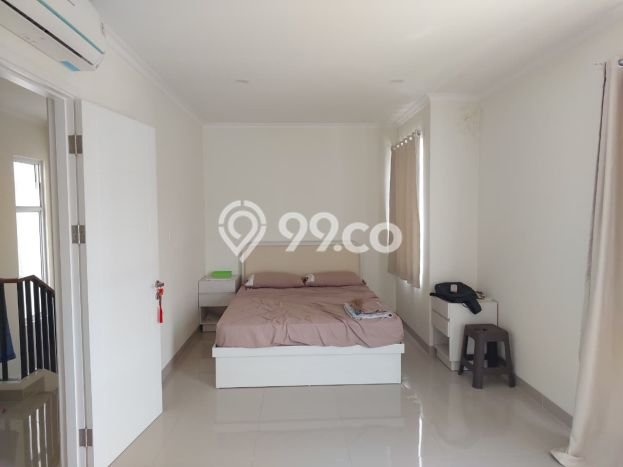 Rumah sewa siap pakai 3 Kamar Tidur di Gading Serpong, Tangerang Rumah sewa siap pakai 3 Kamar Tidur di Gading Serpong, Tangerang